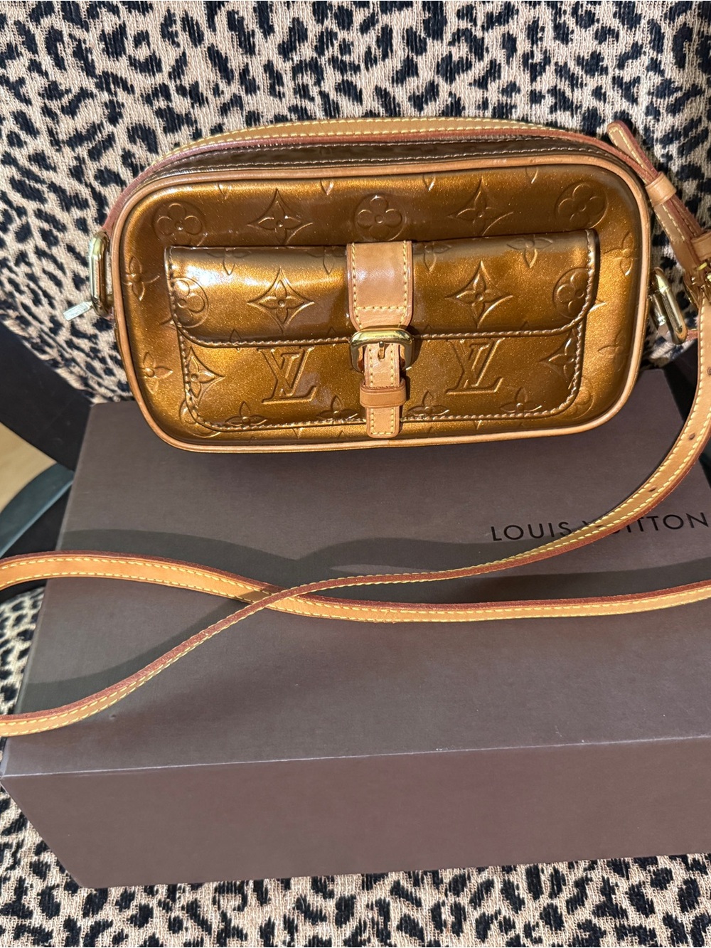 Louis Vuitton Bronze Monogram Vernis Crossbody Bag